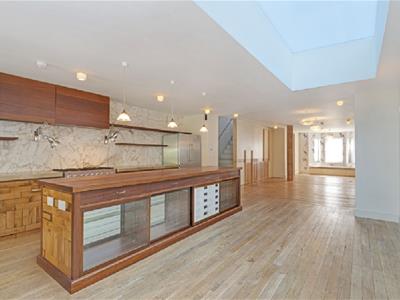 Superb family home in the heart of Primrose Hill